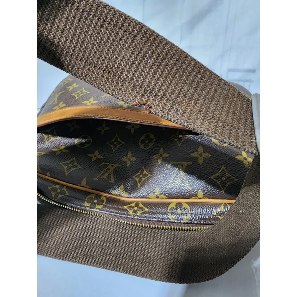 Louis Vuitton Reporter Shoulder Bag Brown/Beige